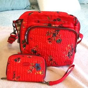 Lug Medium Crossbody and wallet